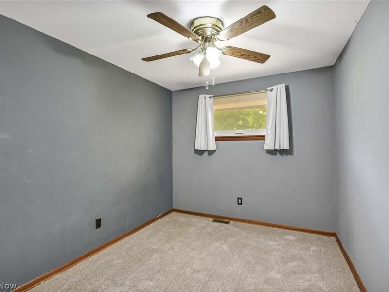 301 Crosse Road, Amherst, OH 44001 Photo 31