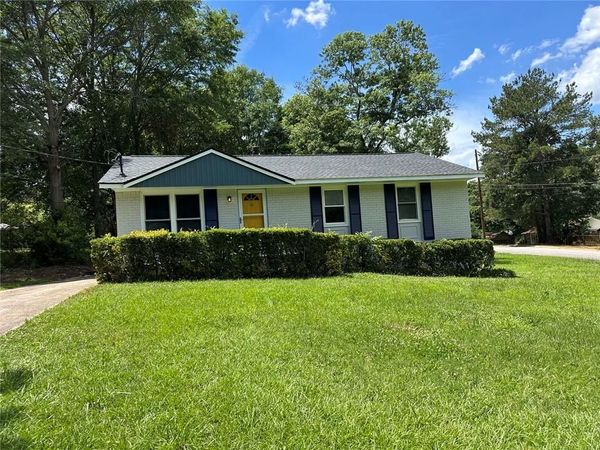 8311 Tudor Drive , Jonesboro, GA 30238