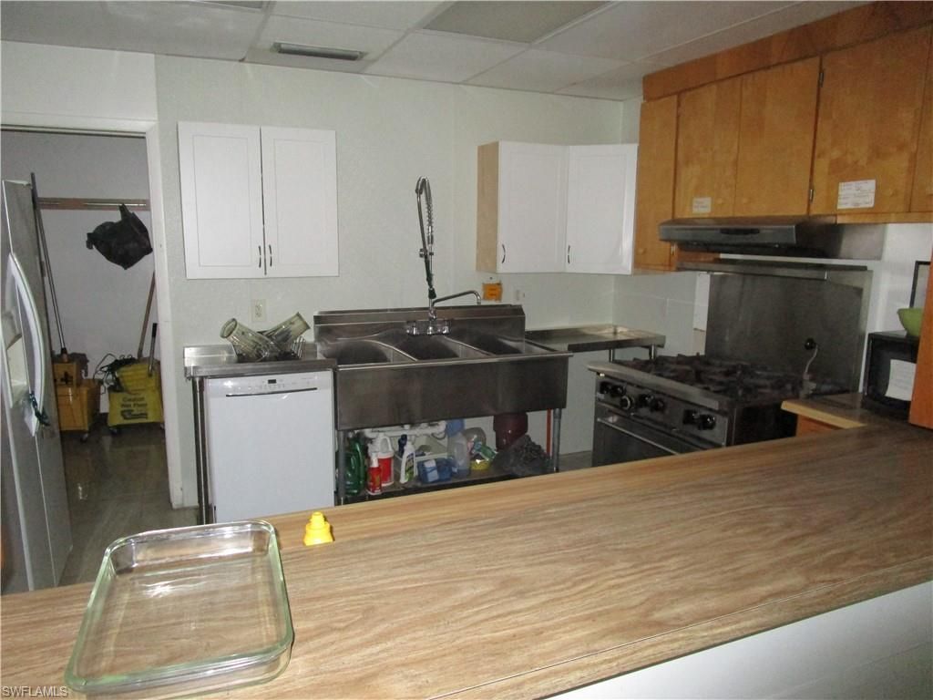 2809 Breezewood Dr, North Fort Myers, FL 33917 Photo
