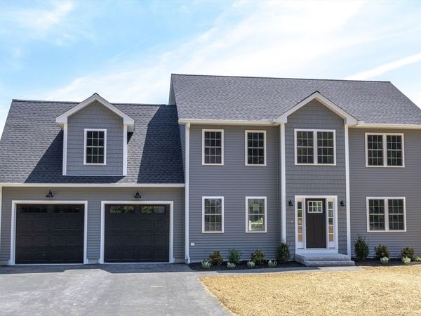 555 Neck Road, Lancaster, MA 01523
