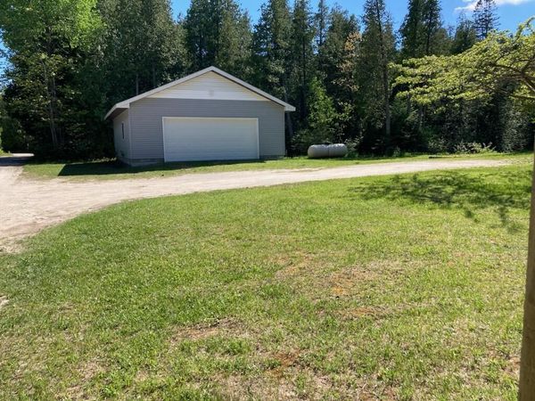 37184 S Hazelwood LN, De Tour Village, MI 49725