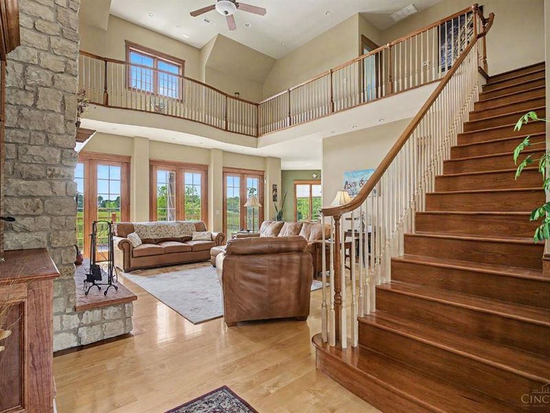 3051 E Spring Valley Paintersville Road, Caesarscreek Twp, OH 45385 Photo 13