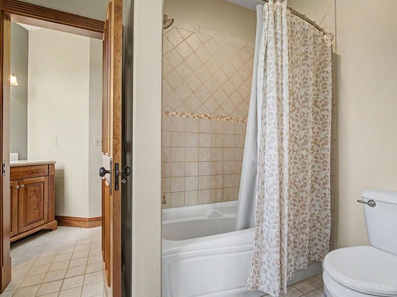 3051 E Spring Valley Paintersville Road, Caesarscreek Twp, OH 45385 Photo 46
