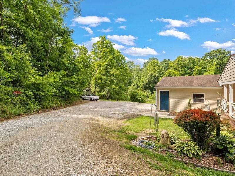 2339 Pumpkinvine Road SE, Lancaster, OH 43130 Photo 3