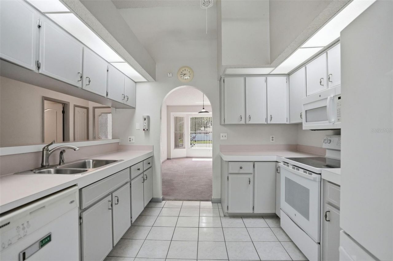 18451 Winding Oaks Boulevard , Hudson, FL 34667 Photo