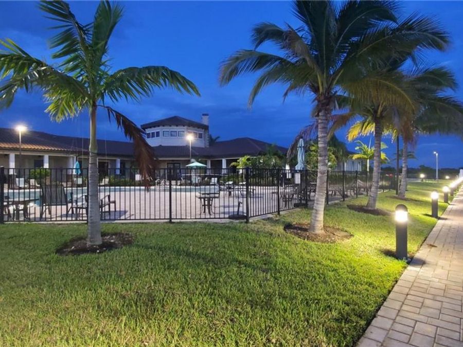 Property Image 95