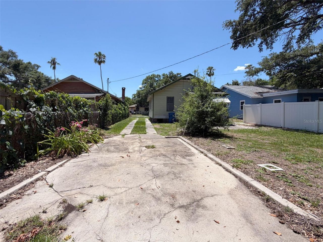 2436 10th Street S, Saint Petersburg, FL 33705 Photo