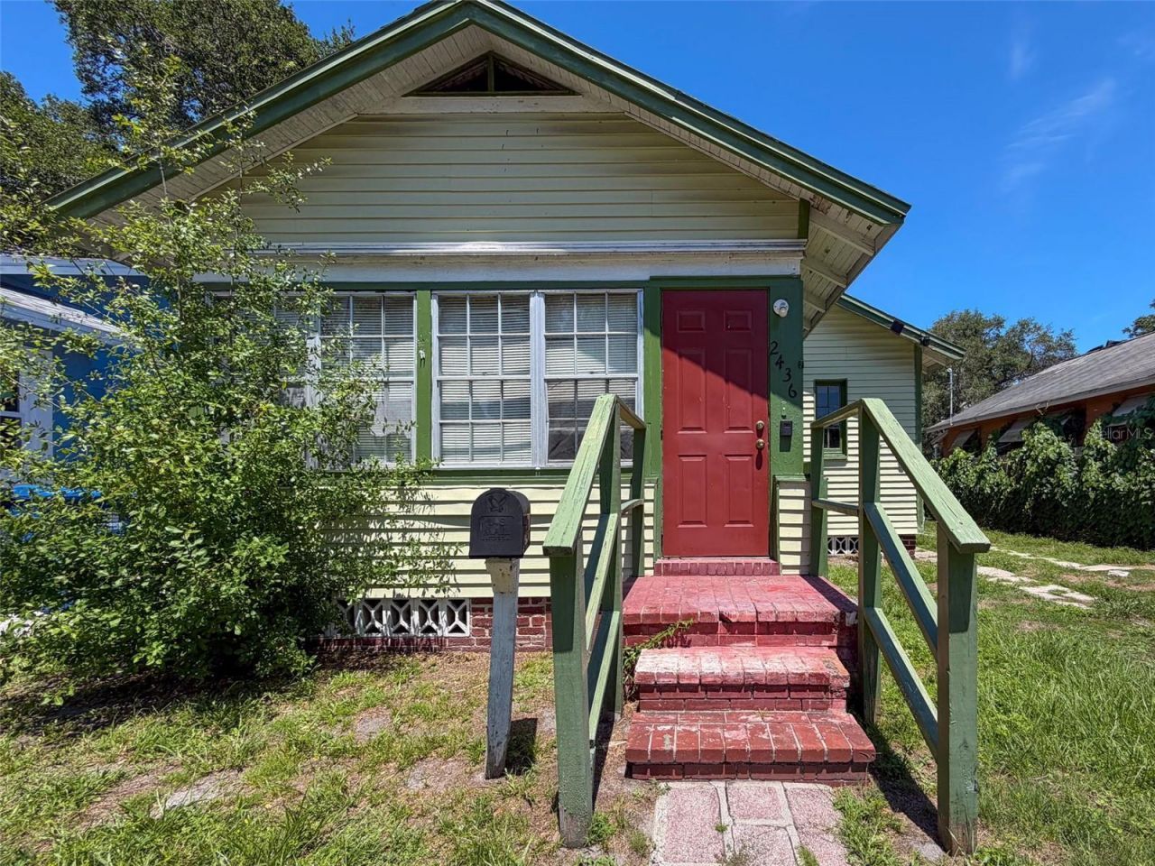 2436 10th Street S, Saint Petersburg, FL 33705 Photo