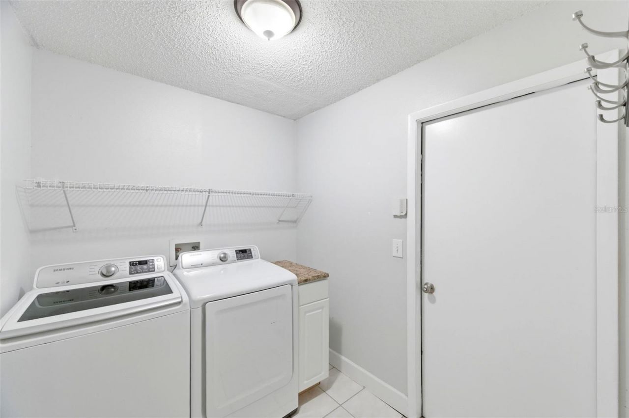 11213 Clayridge Drive, Tampa, FL 33635 Photo