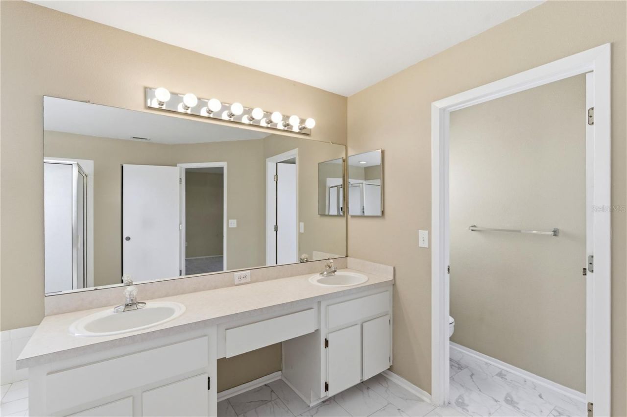 11213 Clayridge Drive, Tampa, FL 33635 Photo