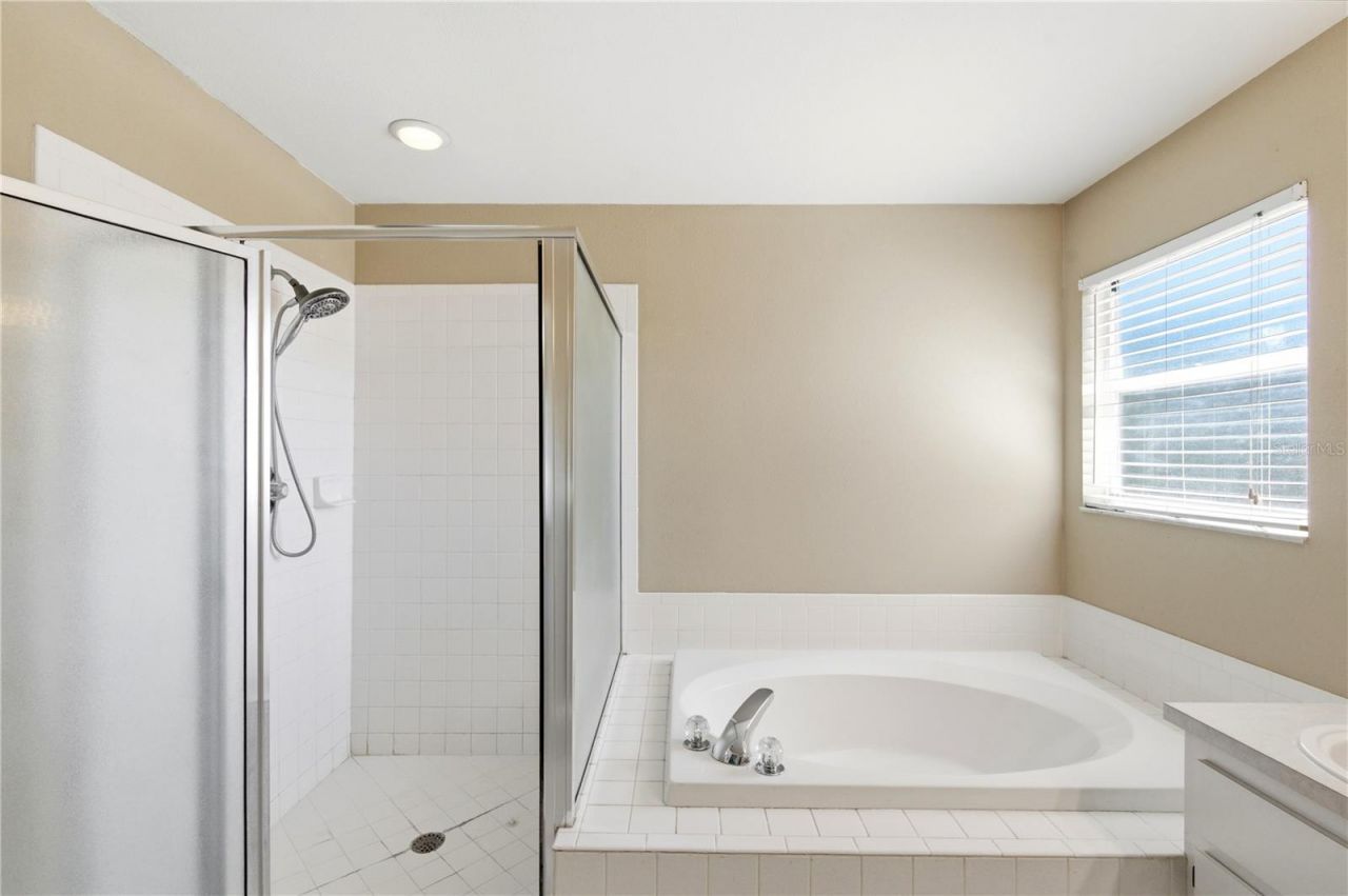 11213 Clayridge Drive, Tampa, FL 33635 Photo