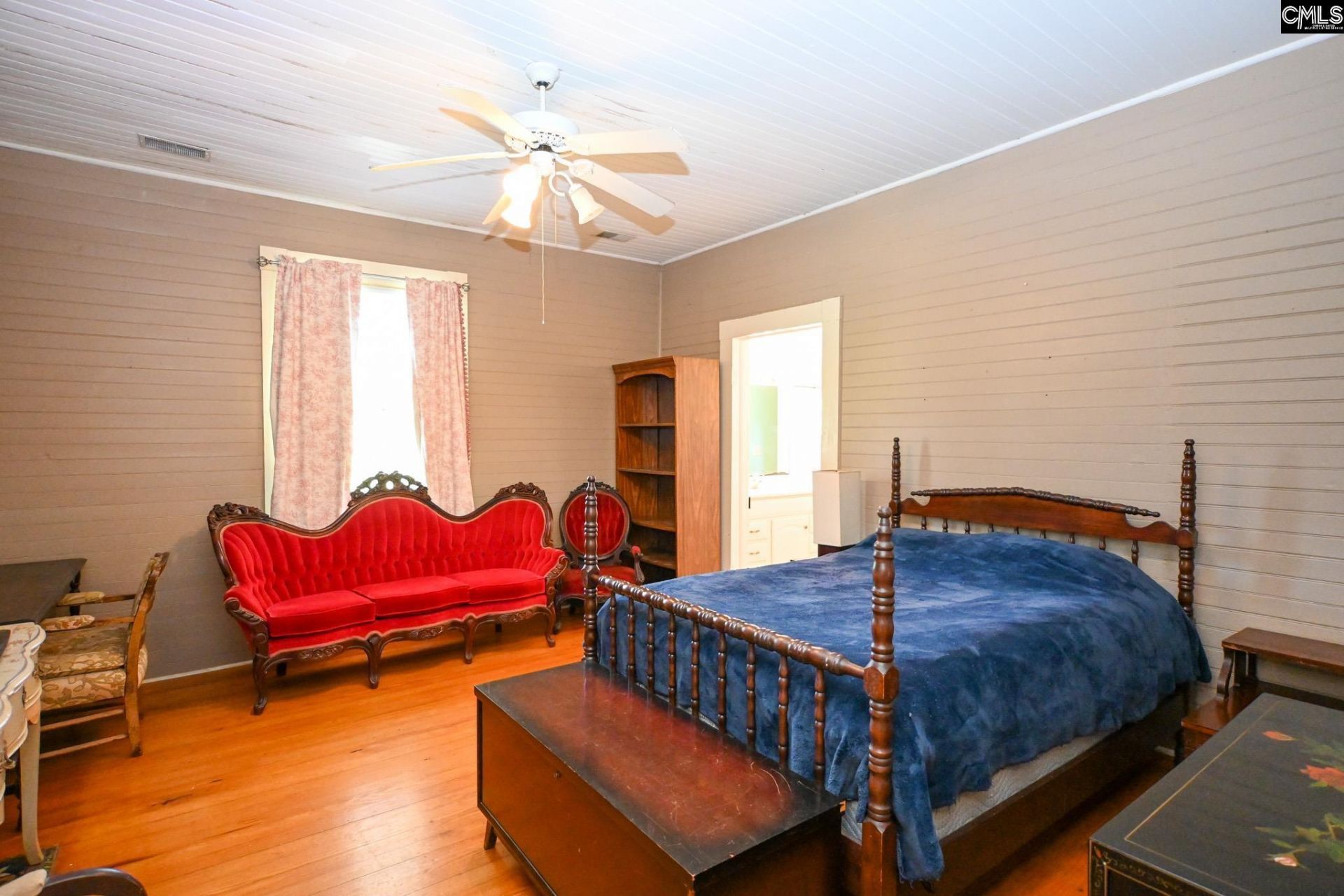 421 Spring Hill Road  Photo 13