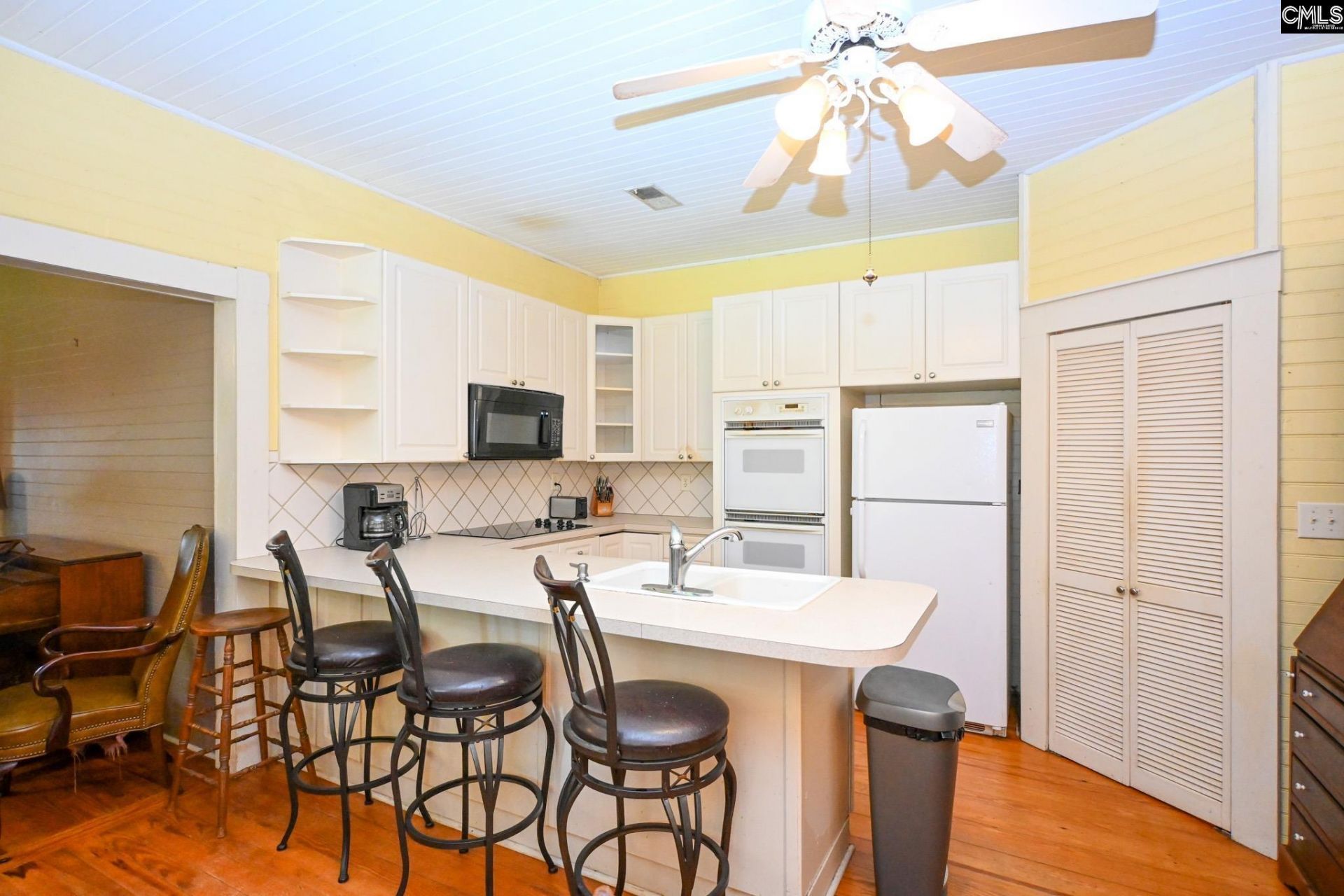 421 Spring Hill Road  Photo 21