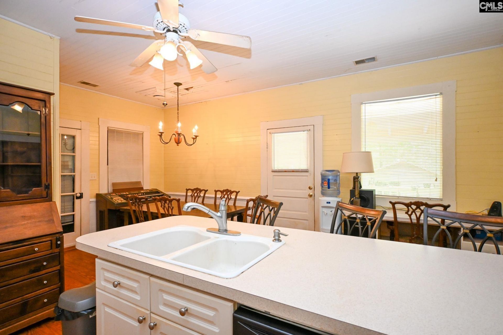 421 Spring Hill Road  Photo 23