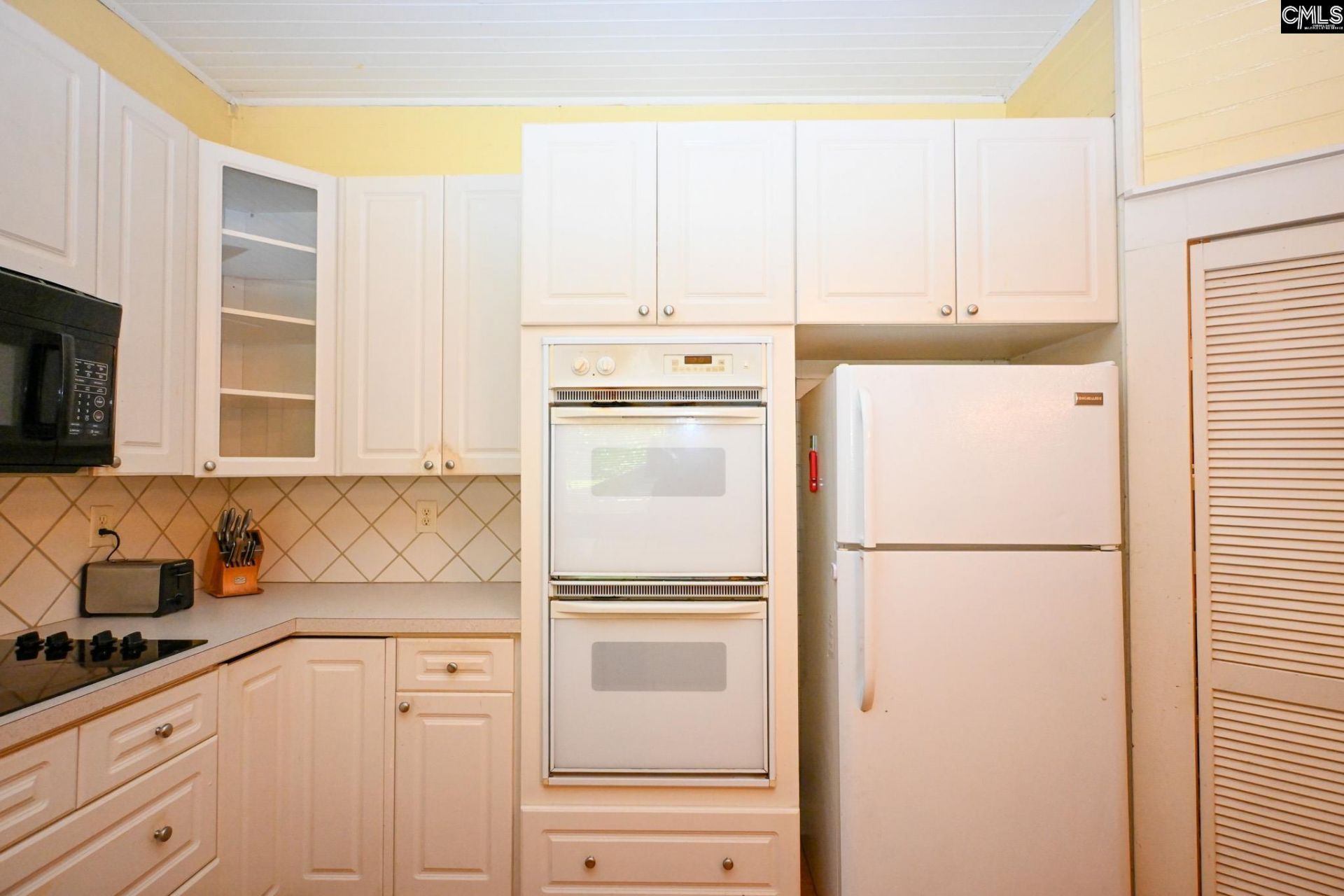 421 Spring Hill Road  Photo 25