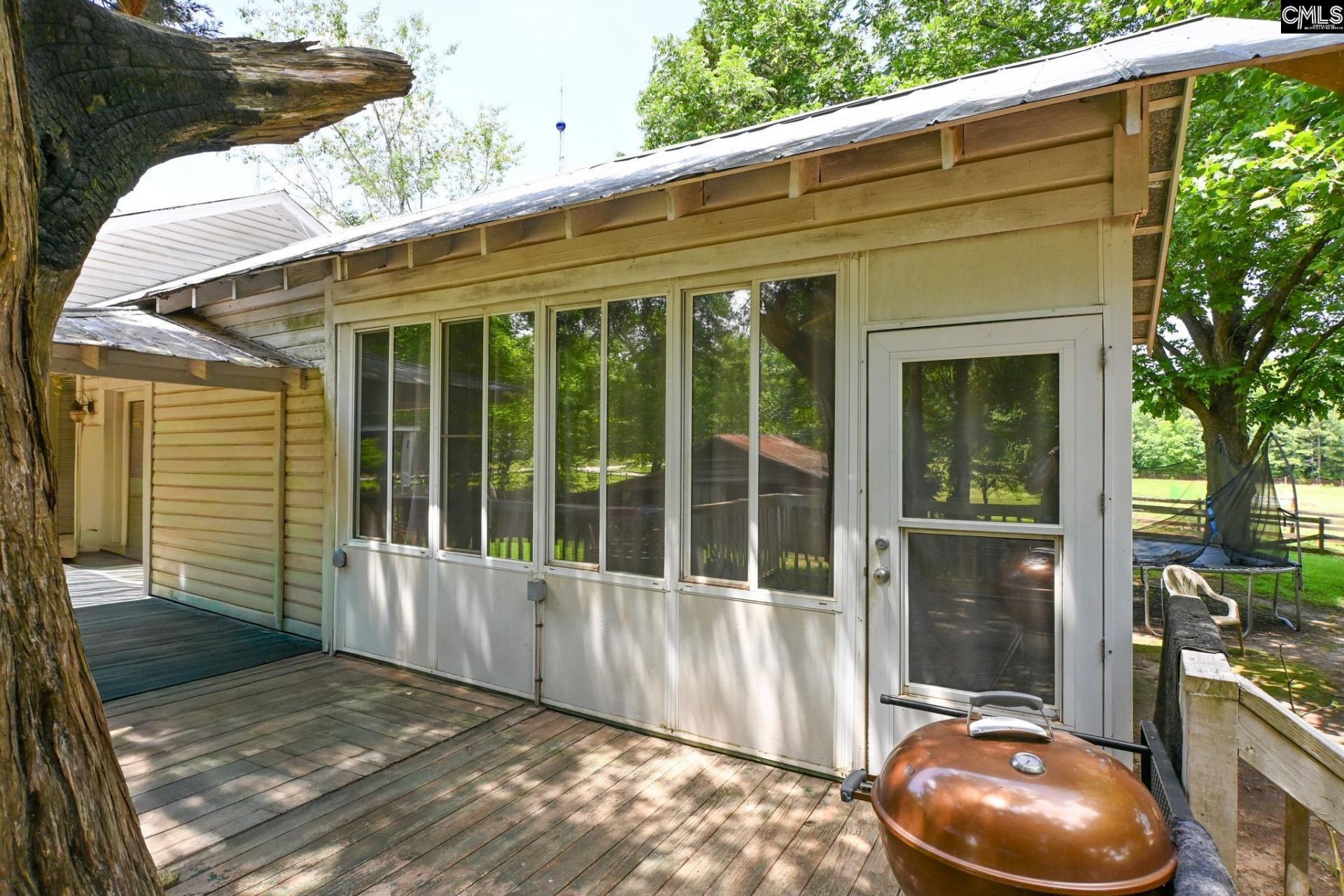 421 Spring Hill Road  Photo 33