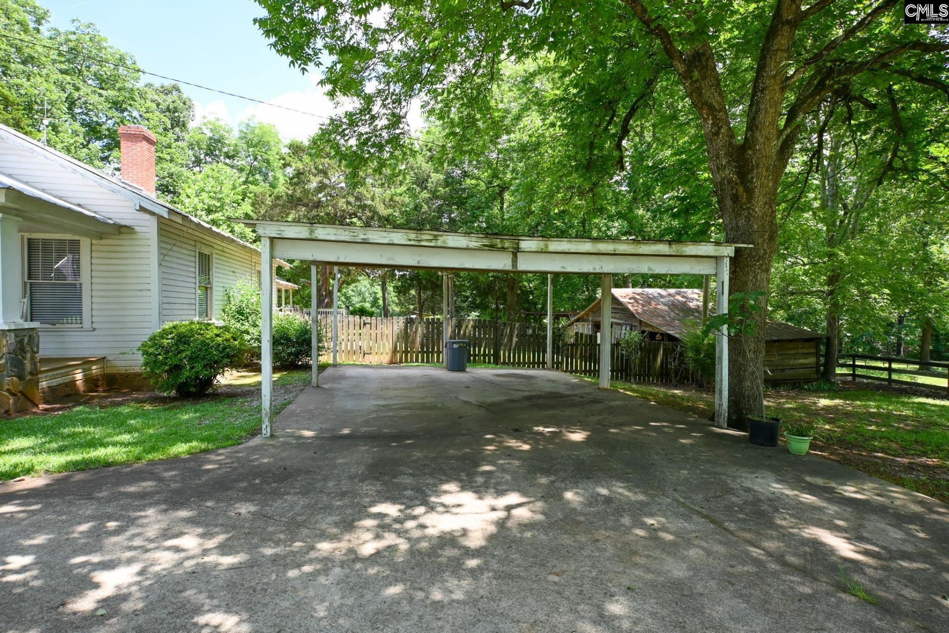421 Spring Hill Road  Photo 36