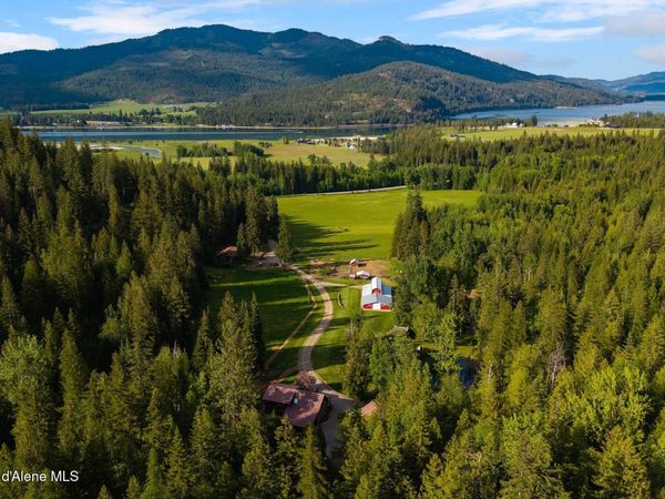 13962 Dufort RD , Priest River, ID 83856