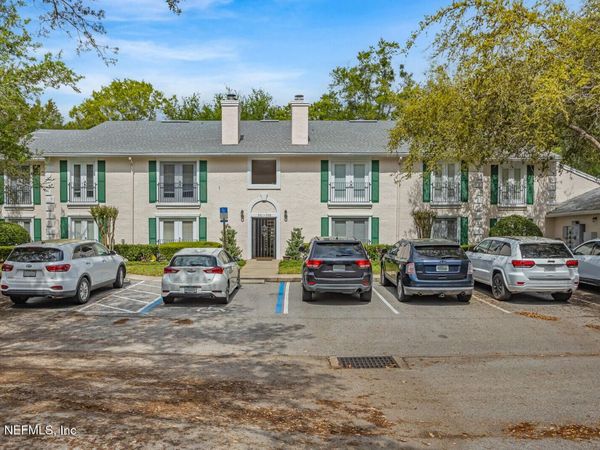 13715 RICHMOND PARK Drive, Unit 903, Jacksonville, FL 32224