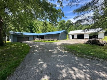 49 Moore Creek Road, Fourmile, KY 40939