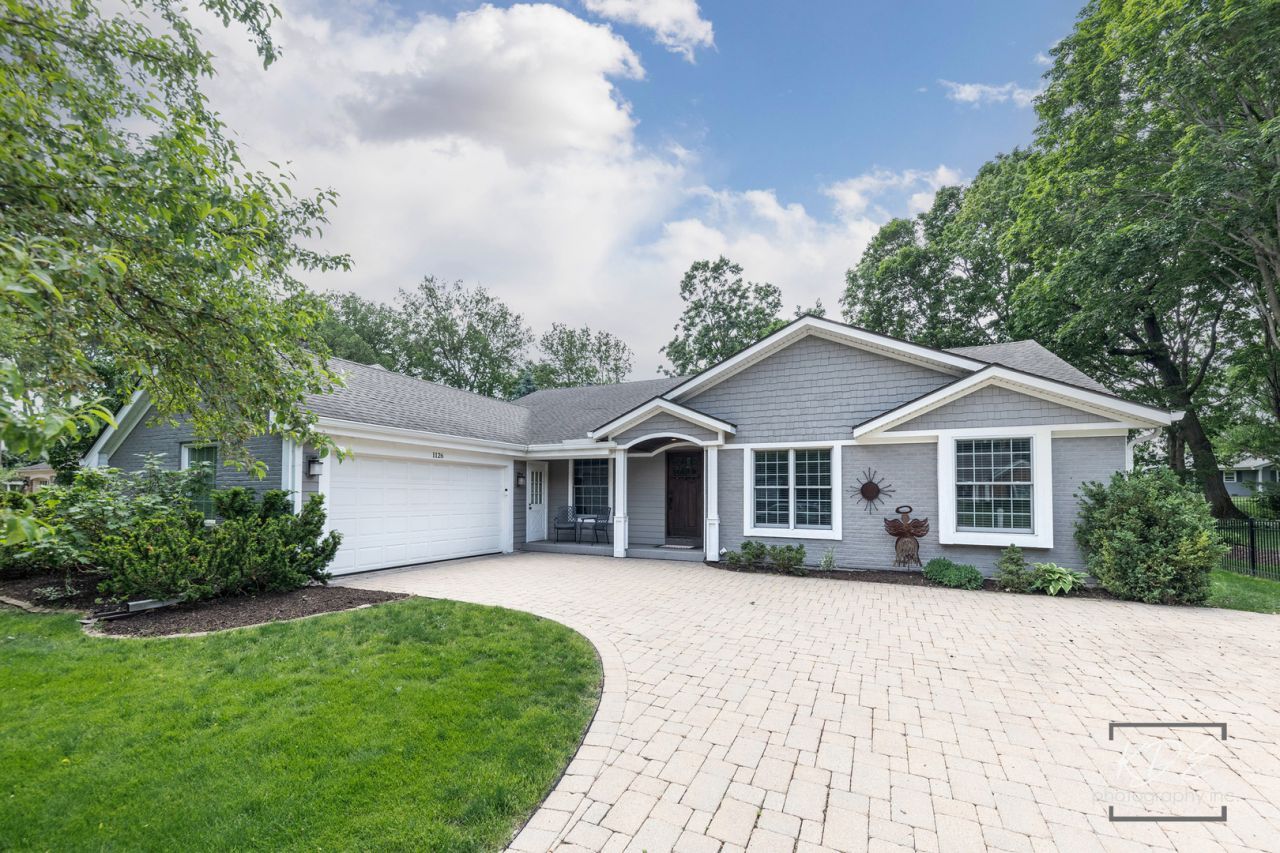 1126 Kings Point Court , Naperville, IL 60563 Main Photo
