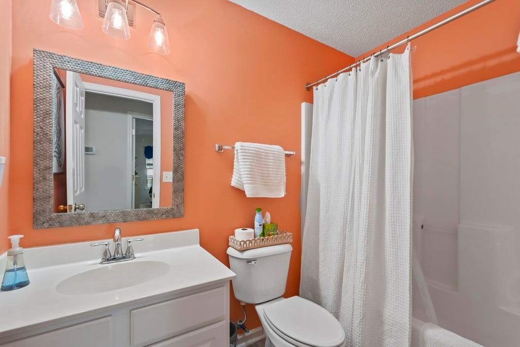197 Tibton Circle  Photo 15
