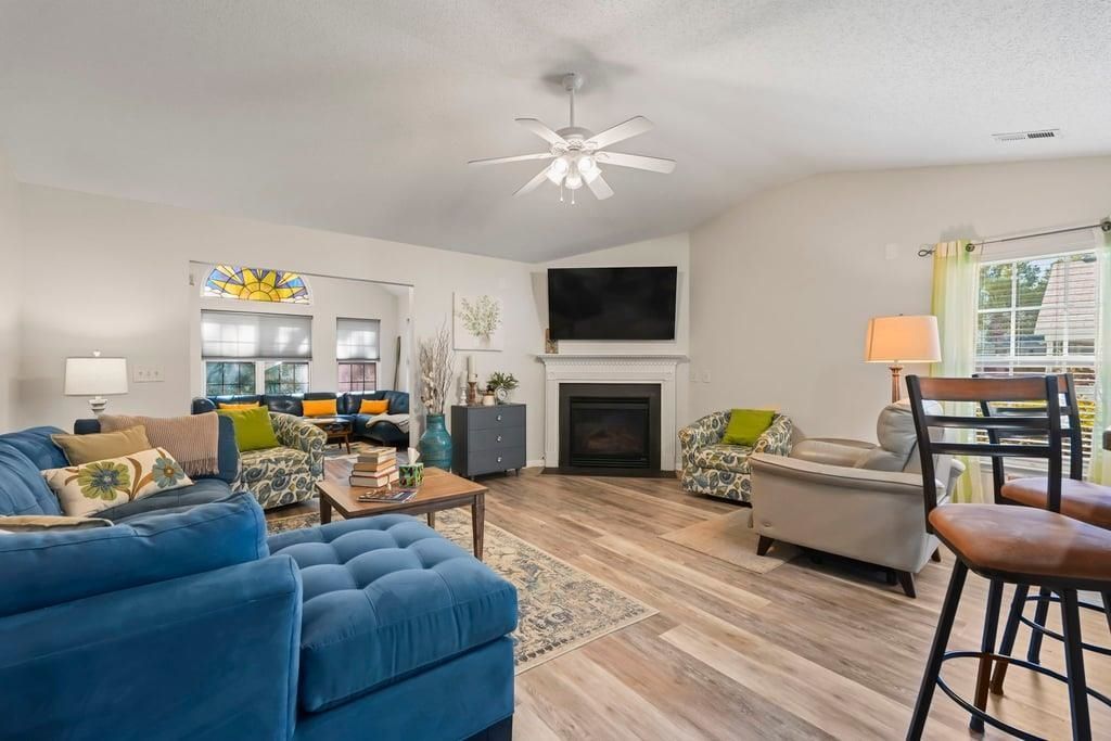 197 Tibton Circle  Photo 30