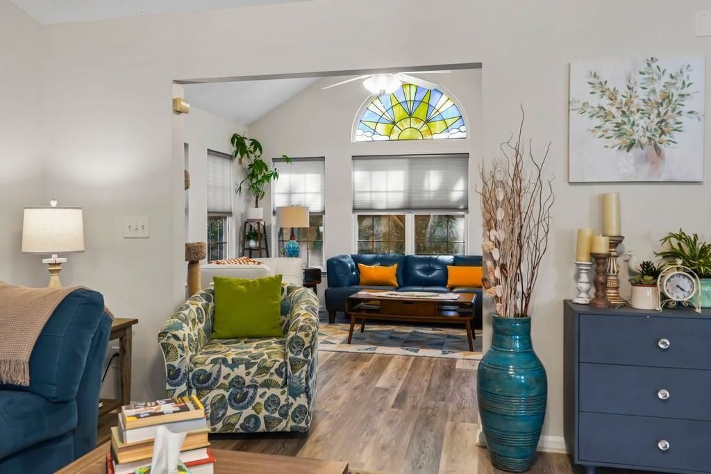 197 Tibton Circle  Photo 33