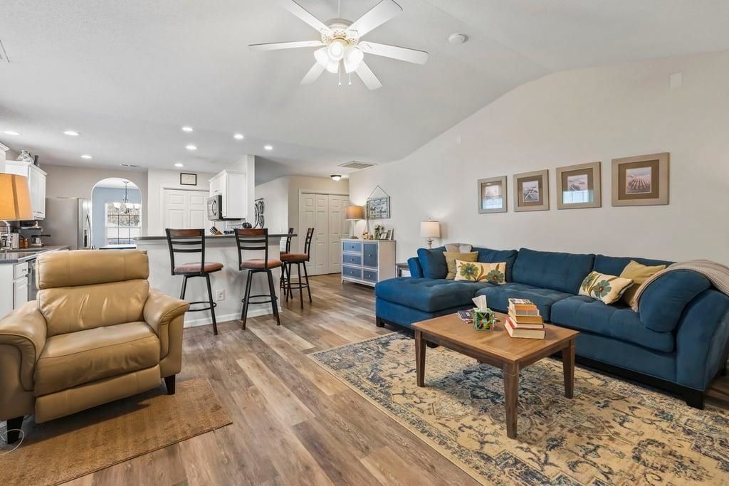 197 Tibton Circle  Photo 34
