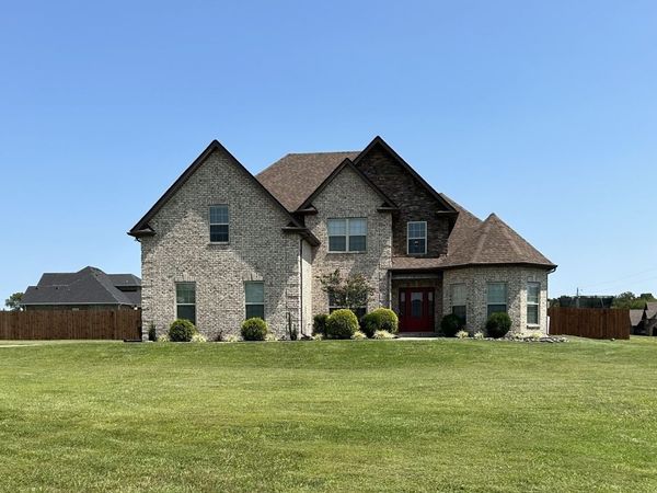131 Saturday Dr, Lascassas, TN 37085