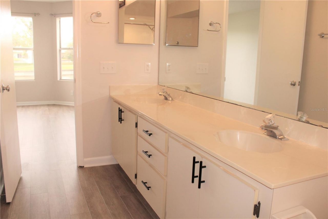 6077 Bahia Del Mar Boulevard , Unit 120, Saint Petersburg, FL 33715 Photo