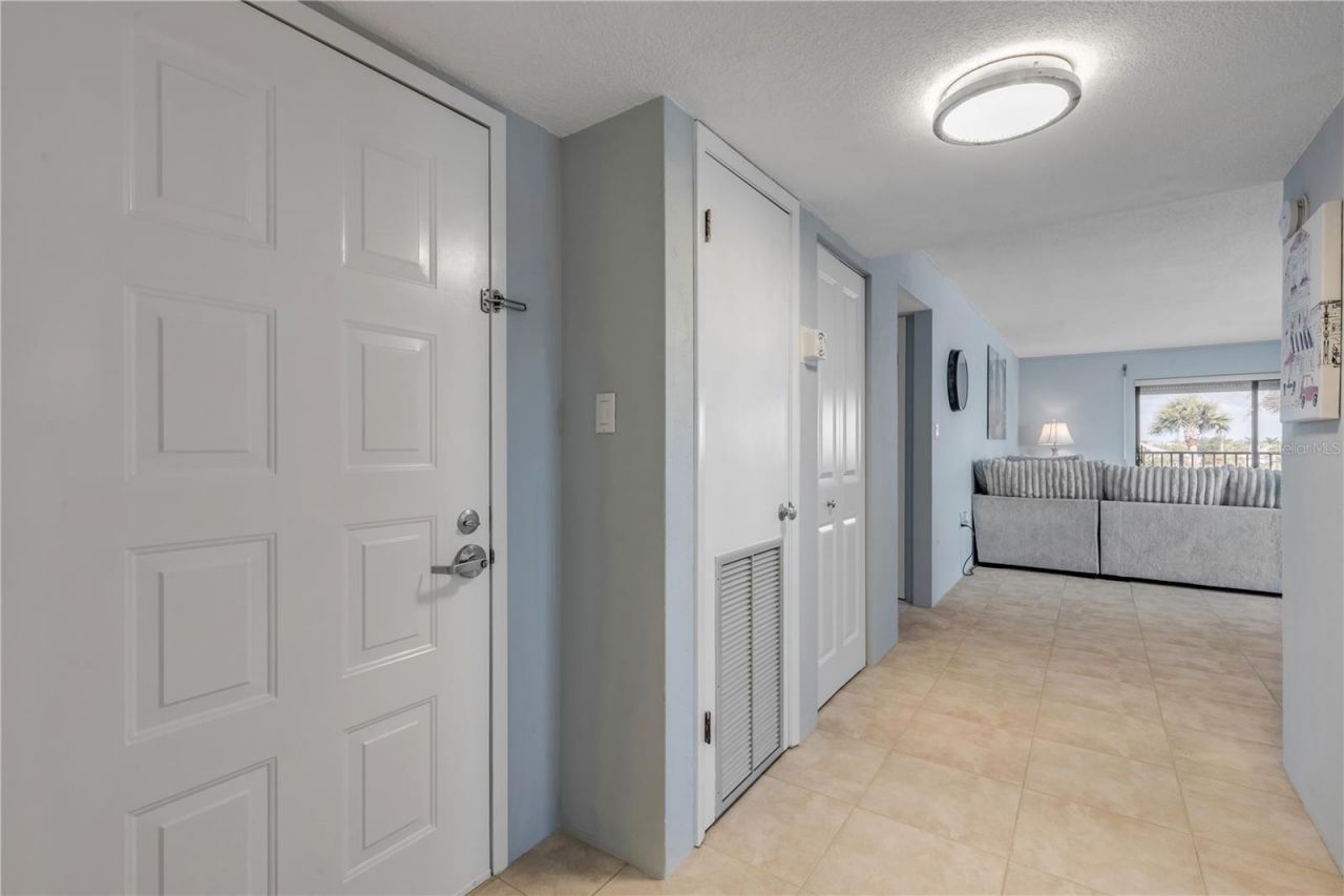 503 N Causeway , Unit 1020, New Smyrna Beach, FL 32169 Photo