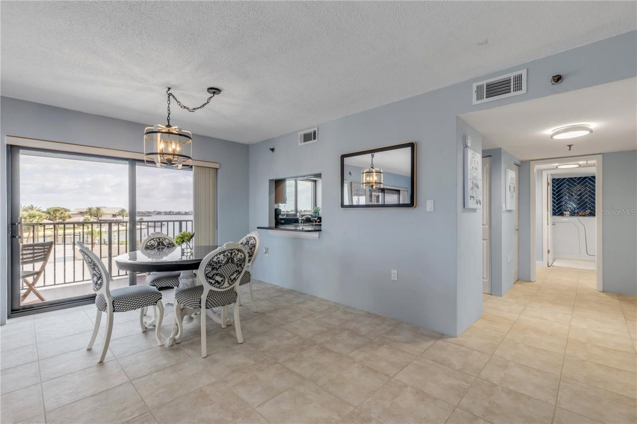 503 N Causeway , Unit 1020, New Smyrna Beach, FL 32169 Photo