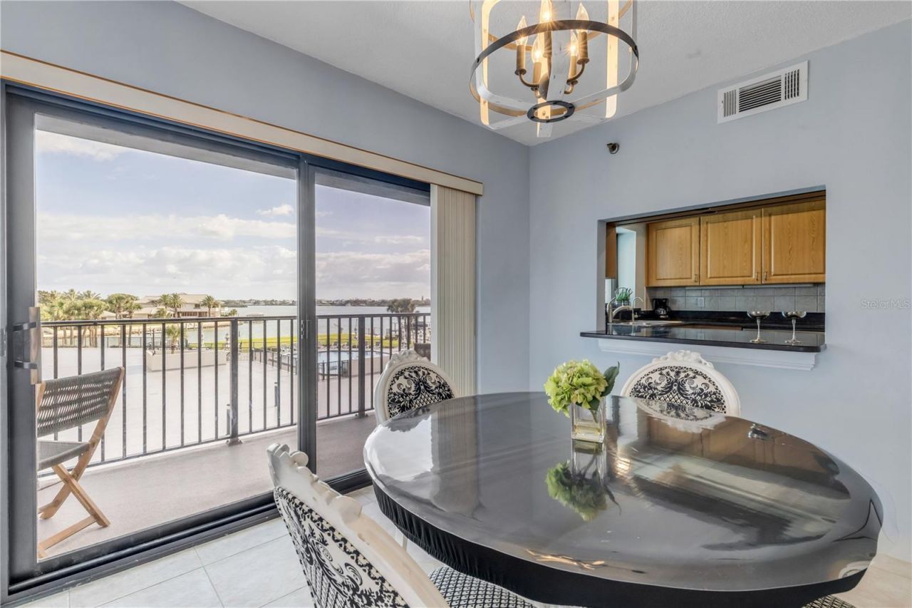 503 N Causeway , Unit 1020, New Smyrna Beach, FL 32169 Photo