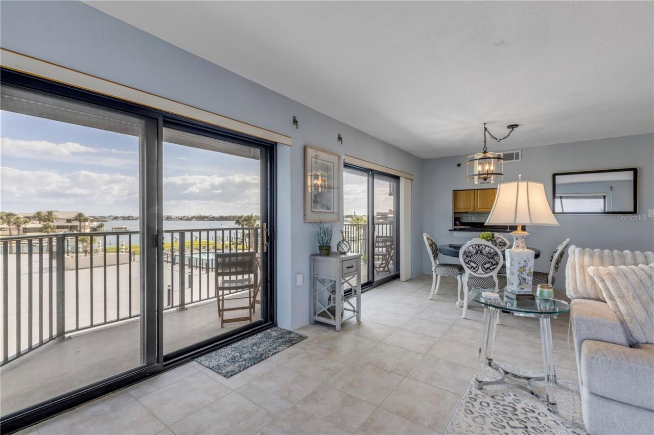503 N Causeway , Unit 1020, New Smyrna Beach, FL 32169 Photo