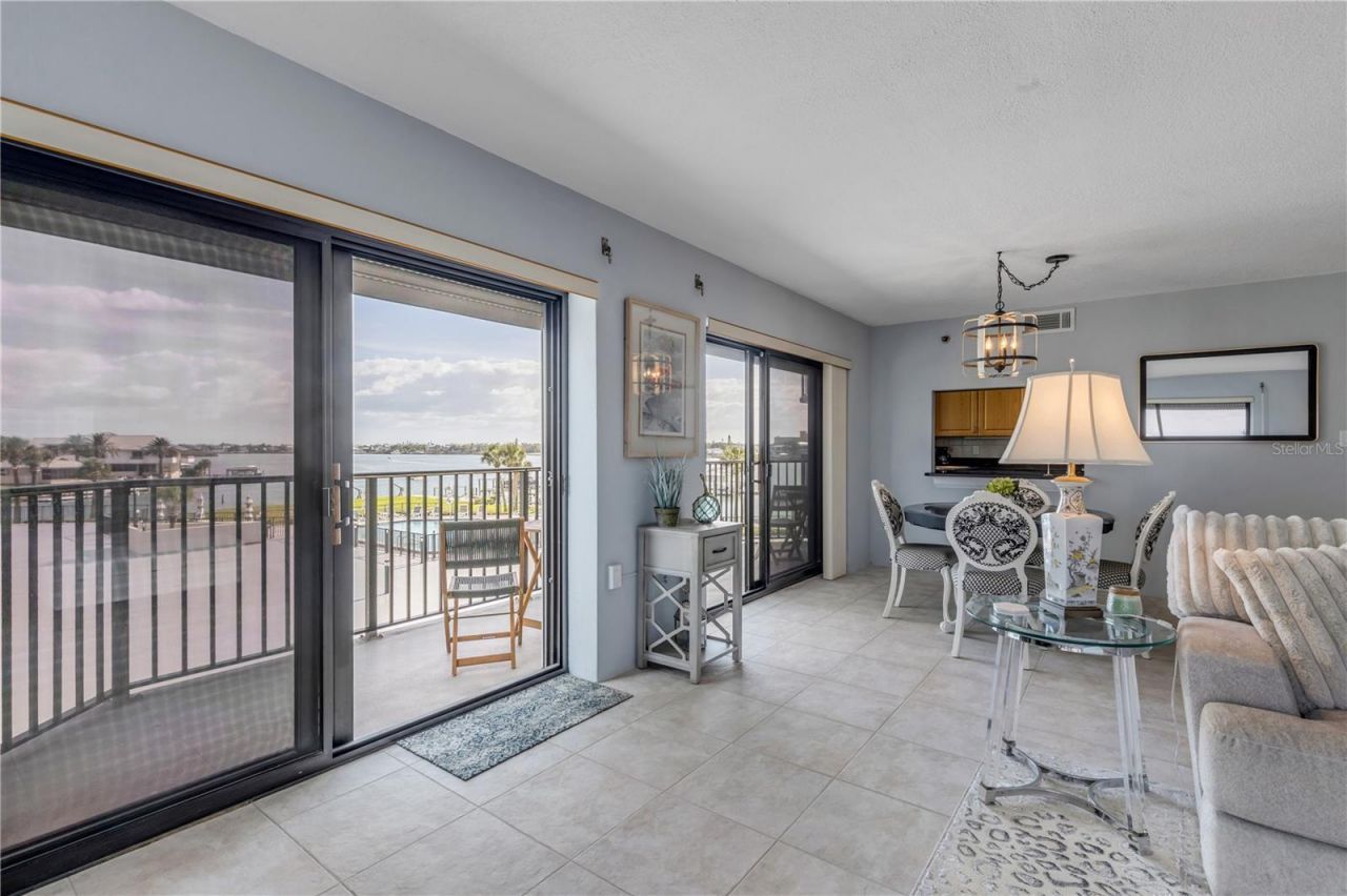 503 N Causeway , Unit 1020, New Smyrna Beach, FL 32169 Photo