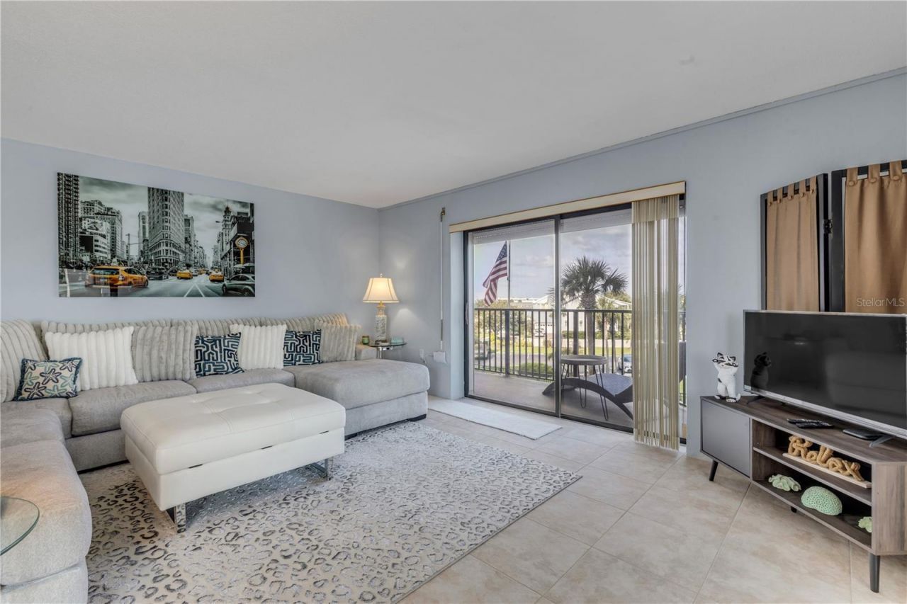 503 N Causeway , Unit 1020, New Smyrna Beach, FL 32169 Photo