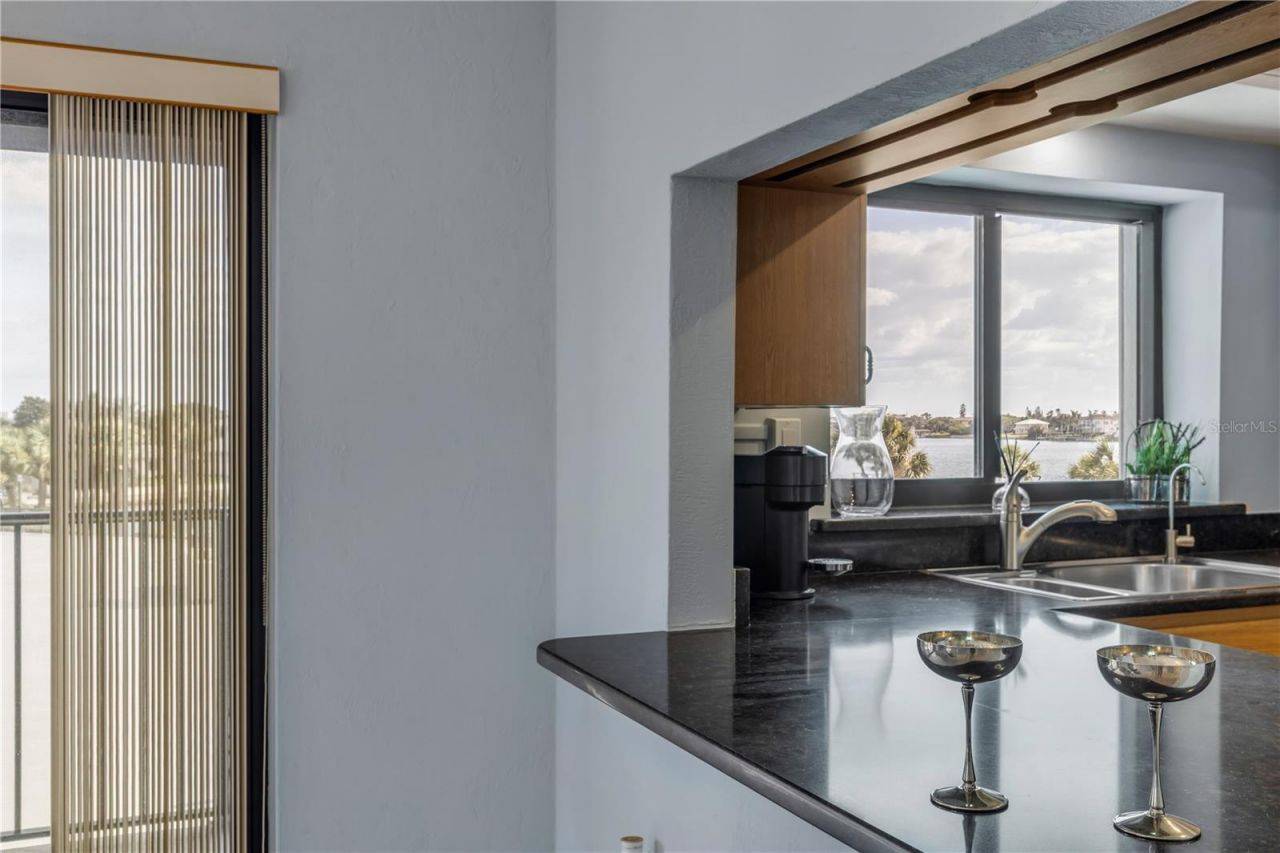 503 N Causeway , Unit 1020, New Smyrna Beach, FL 32169 Photo