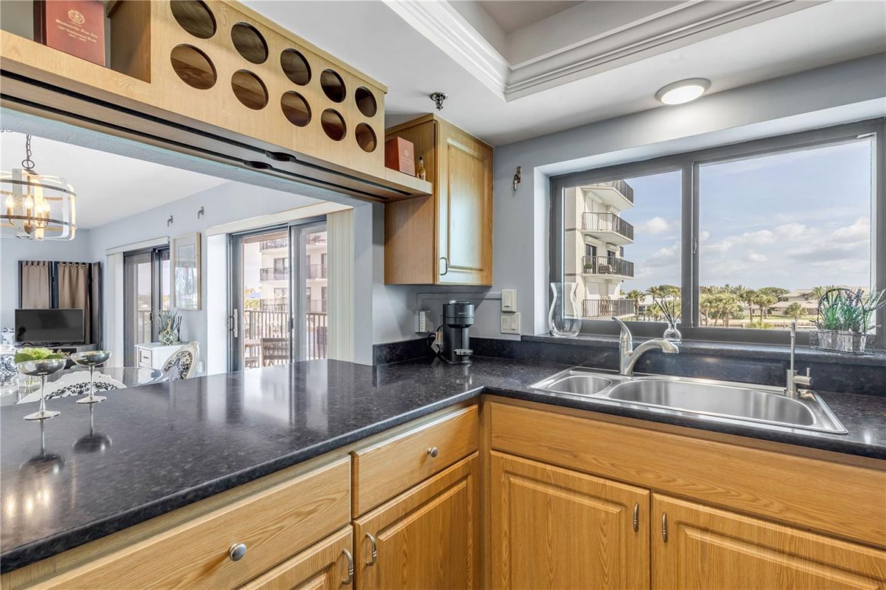 503 N Causeway , Unit 1020, New Smyrna Beach, FL 32169 Photo