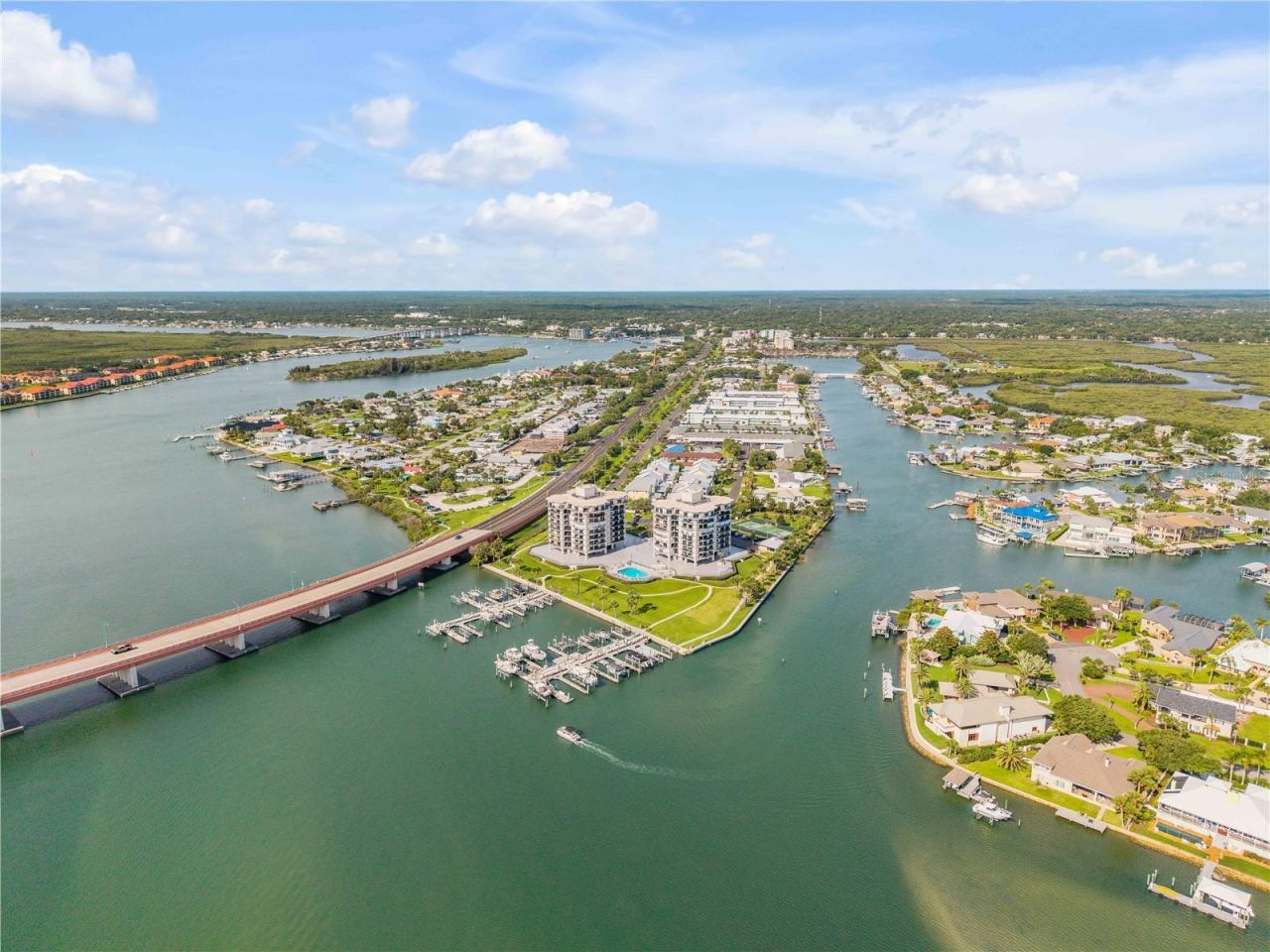 503 N Causeway , Unit 1020, New Smyrna Beach, FL 32169 Photo