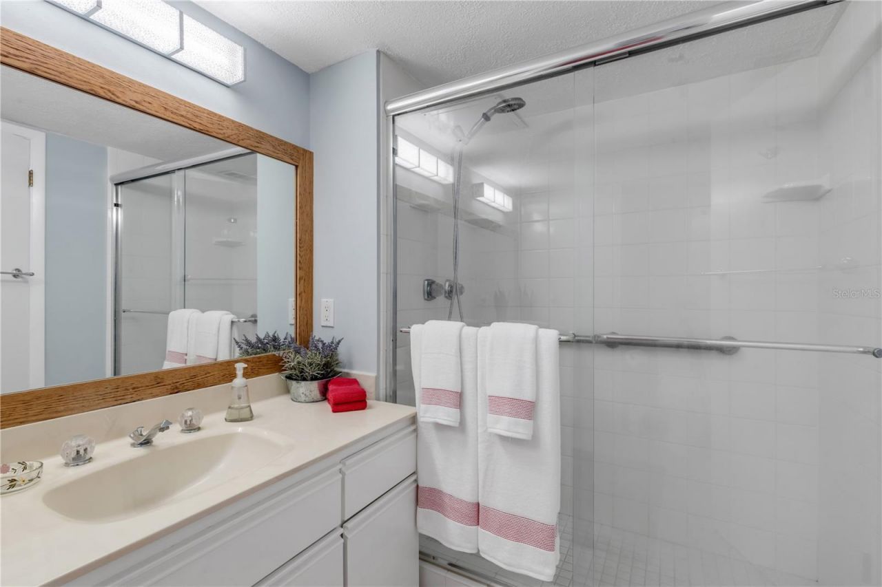503 N Causeway , Unit 1020, New Smyrna Beach, FL 32169 Photo