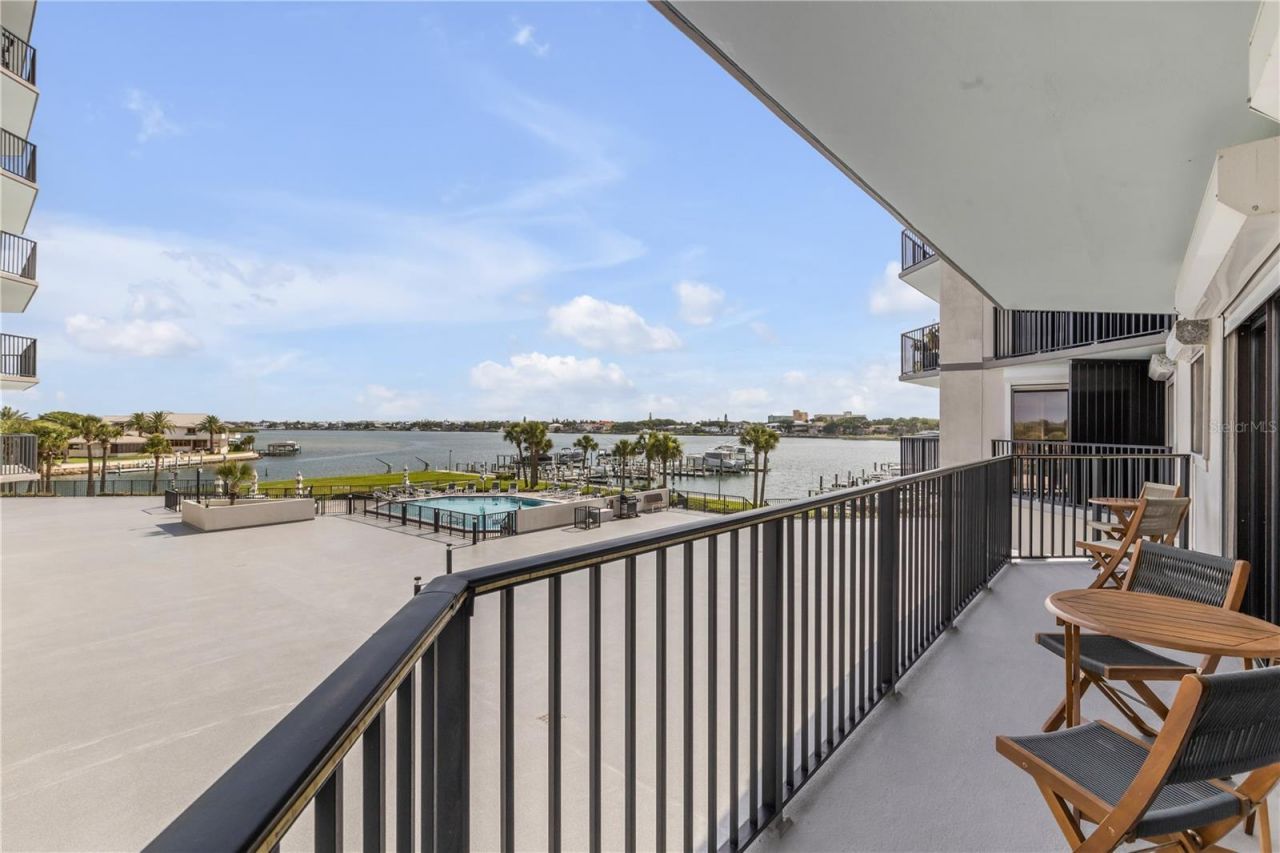 503 N Causeway , Unit 1020, New Smyrna Beach, FL 32169 Photo