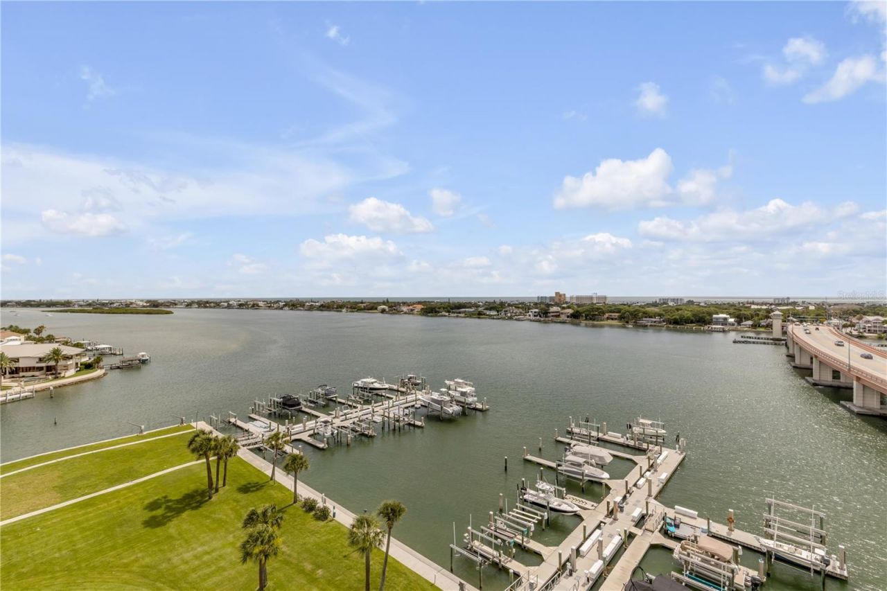 503 N Causeway , Unit 1020, New Smyrna Beach, FL 32169 Photo