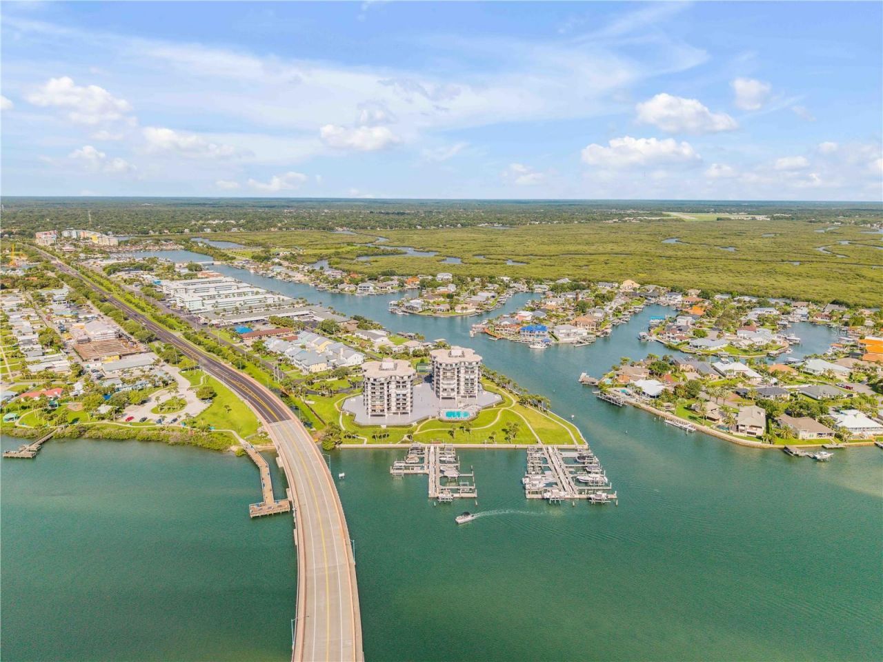 503 N Causeway , Unit 1020, New Smyrna Beach, FL 32169 Photo