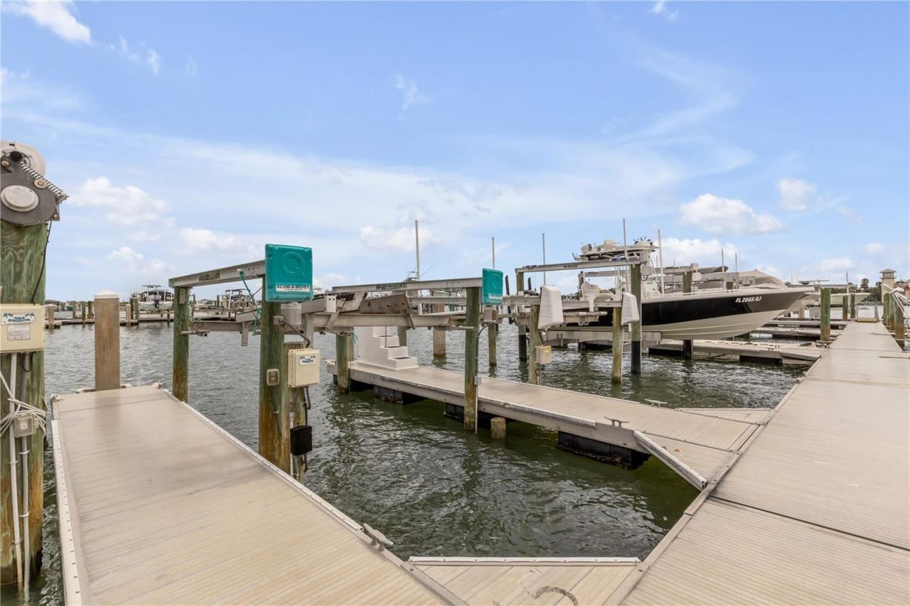 503 N Causeway , Unit 1020, New Smyrna Beach, FL 32169 Photo