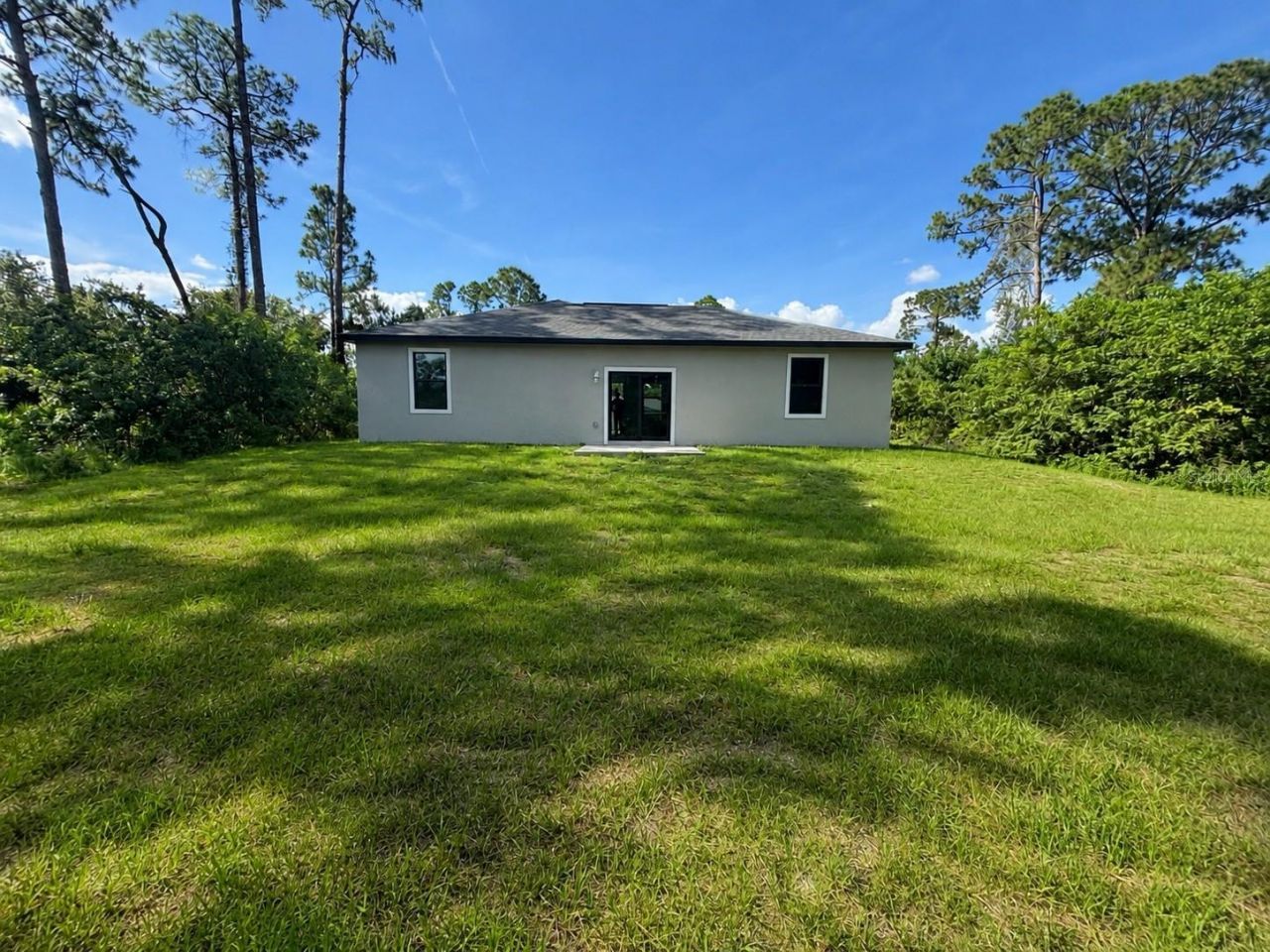 6203 Forest Court , Labelle, FL 33935 Photo