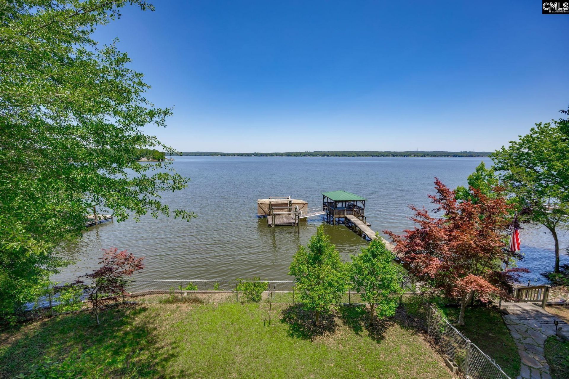 639 Kingfisher Drive  Photo 5