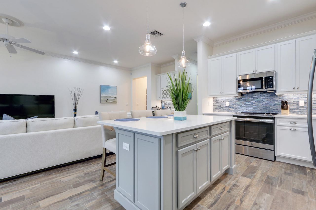 114 Ocean Breeze Drive, Juno Beach, FL 33408 Photo