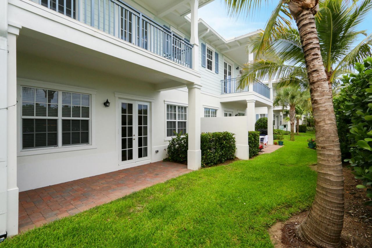 114 Ocean Breeze Drive, Juno Beach, FL 33408 Photo