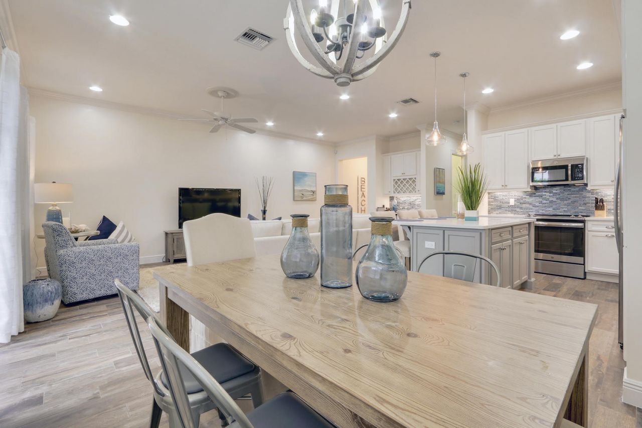 114 Ocean Breeze Drive, Juno Beach, FL 33408 Photo